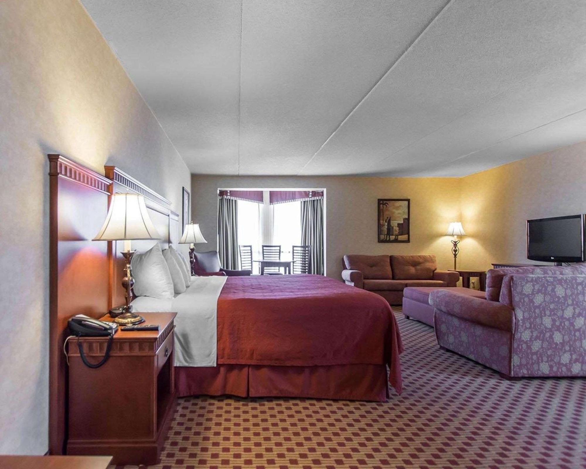 Quality Inn & Suites Bay Front Sault-Sainte-Marie Extérieur photo