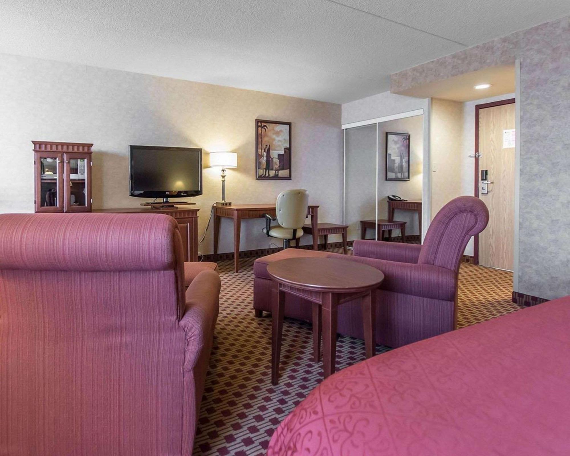 Quality Inn & Suites Bay Front Sault-Sainte-Marie Extérieur photo